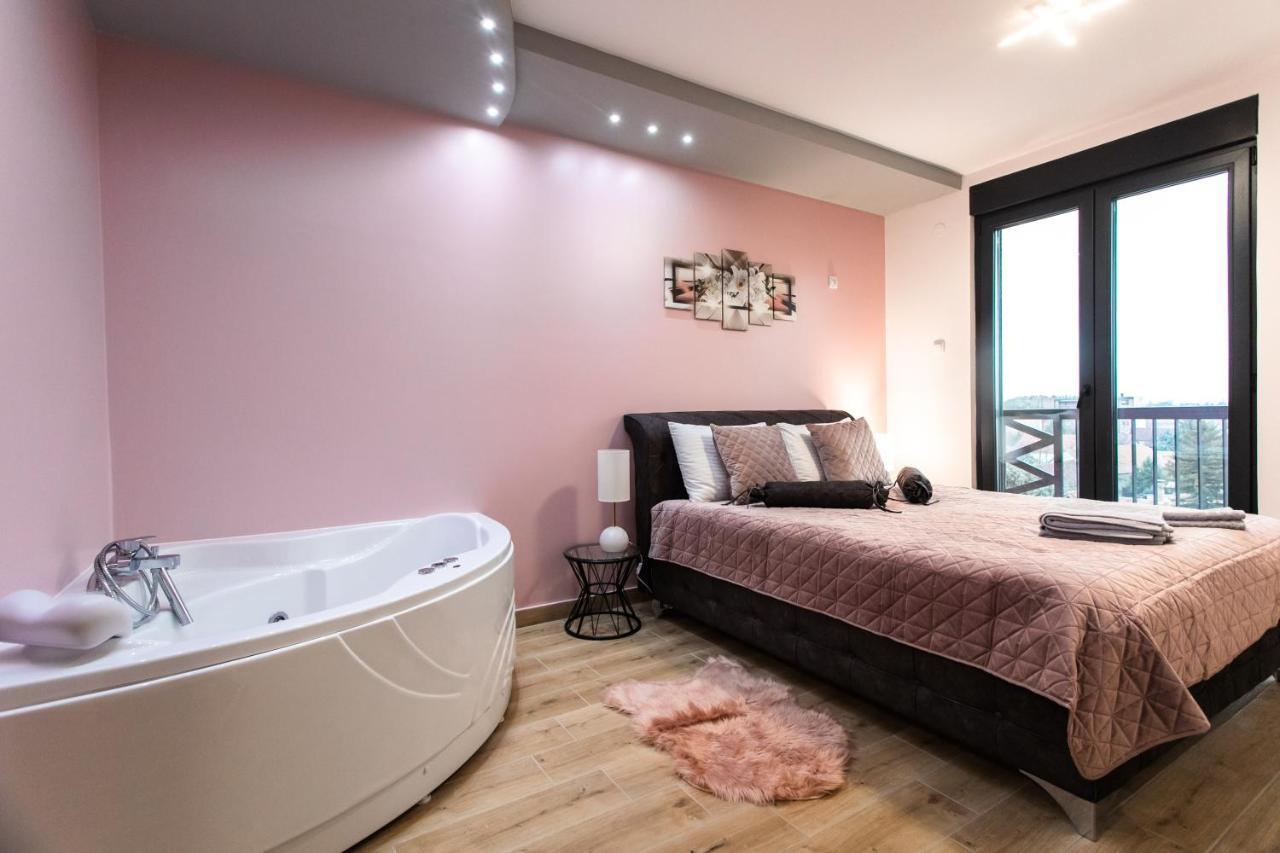 Room Jacuzzi “Athena” Subotica Dış mekan fotoğraf