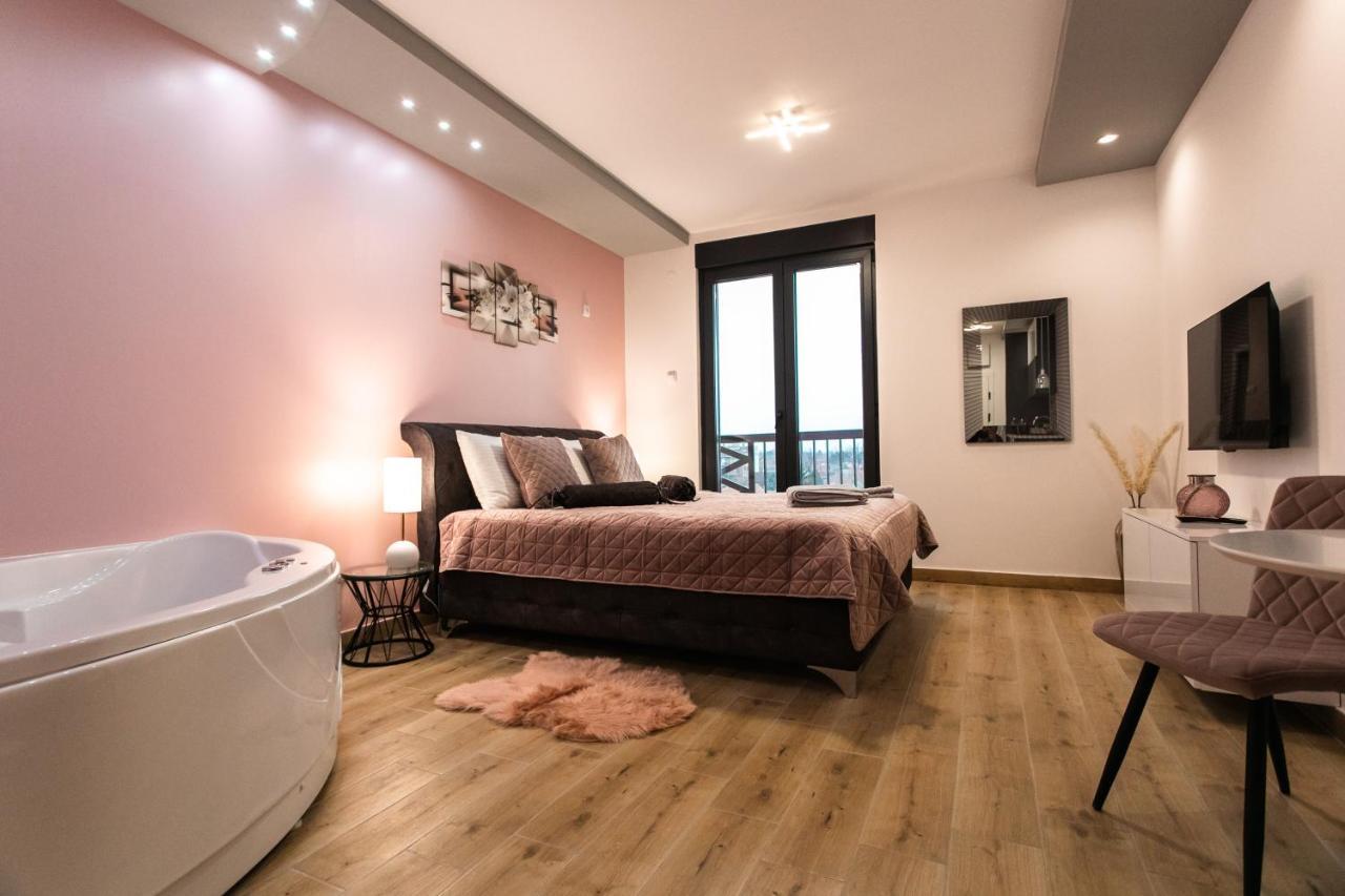 Room Jacuzzi “Athena” Subotica Dış mekan fotoğraf