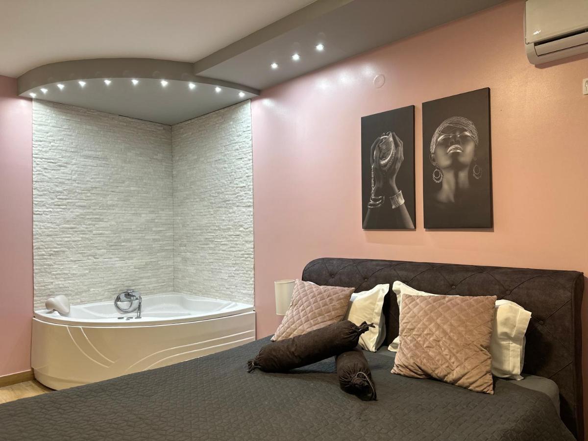 Room Jacuzzi “Athena” Subotica Dış mekan fotoğraf